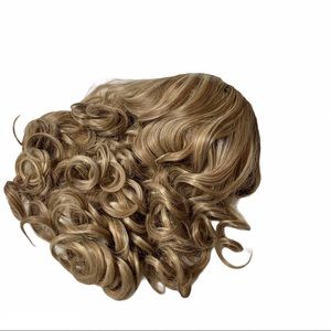 Synthetic Hair Extension (Curly)